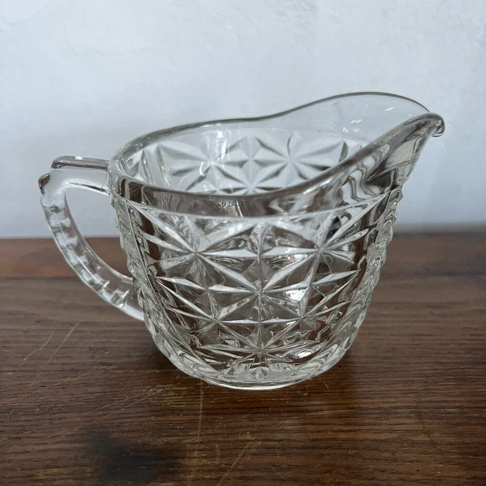 Anchor Hocking beautiful vintage